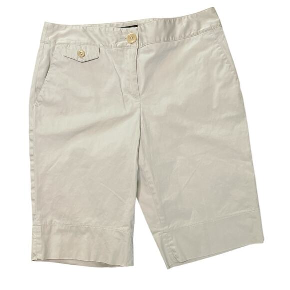 Talbots Petites Ecru Chino Bermuda Walking Shorts size 8P - Picture 1 of 6